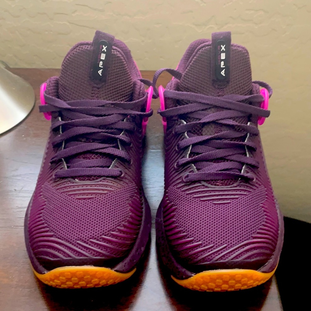 Hovr underarmour shoes